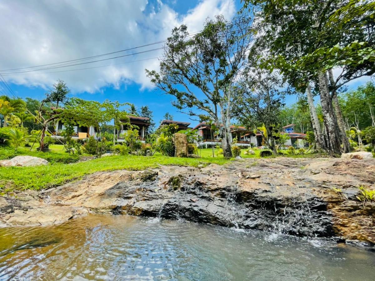 Phurin Thara Resort Koh Lanta Exterior photo
