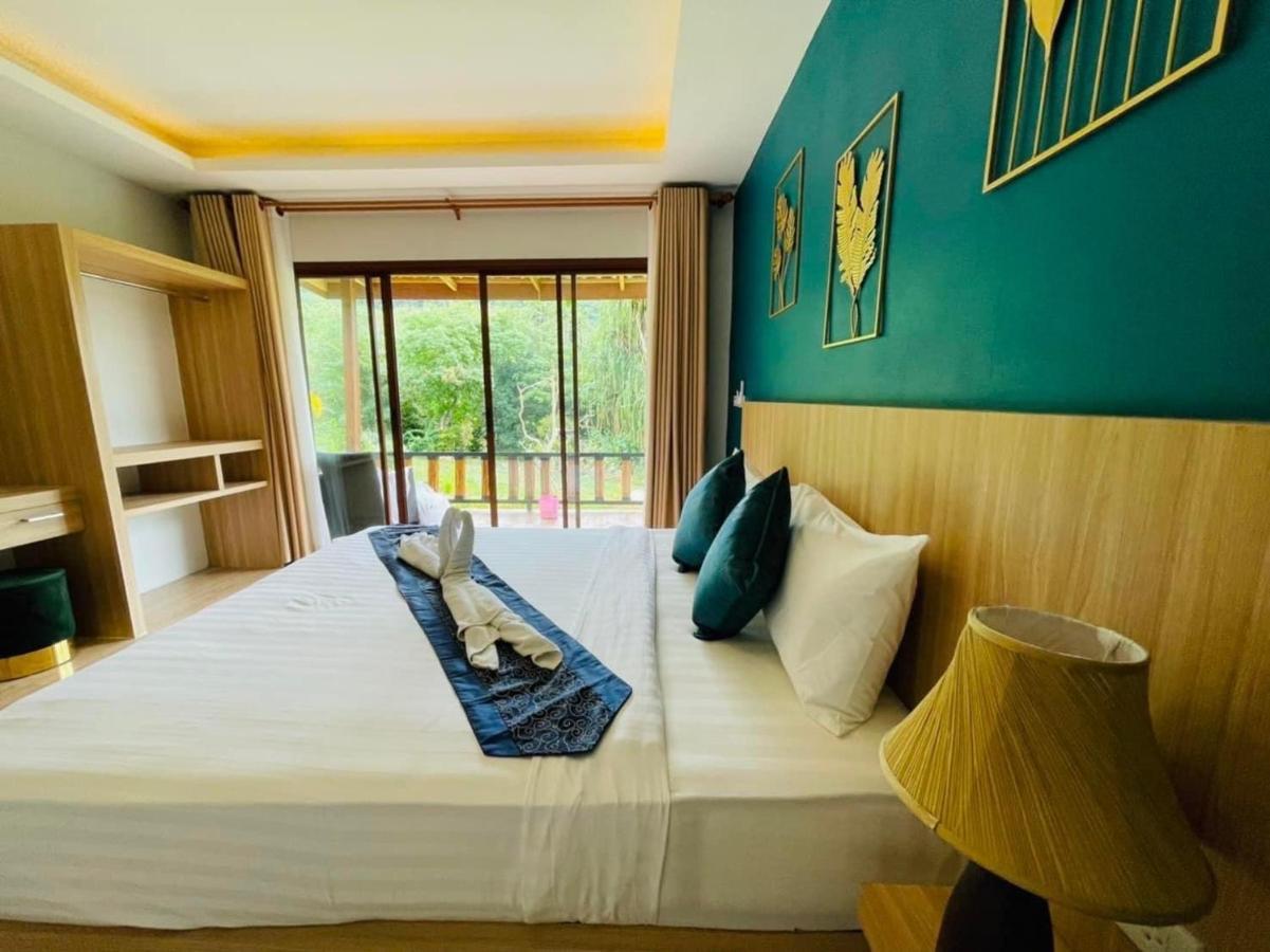 Phurin Thara Resort Koh Lanta Exterior photo